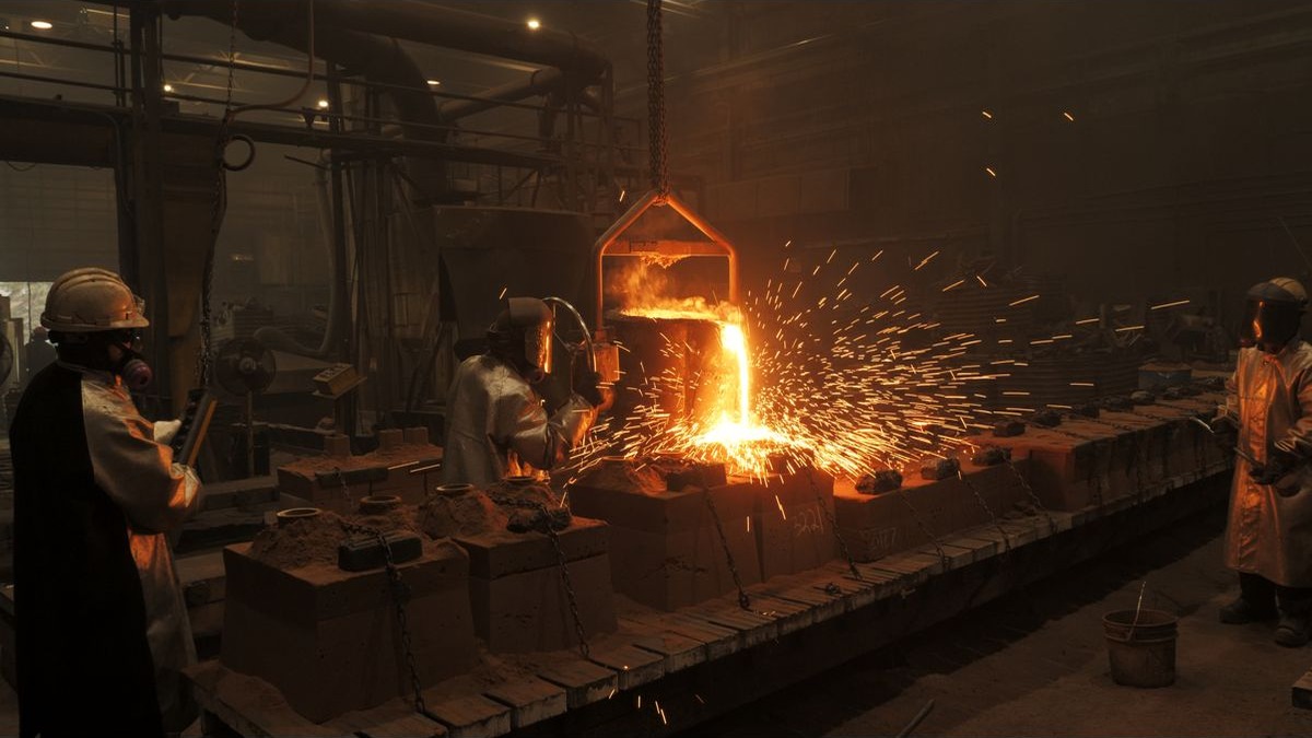 Steel factory worker — Discovery Channel